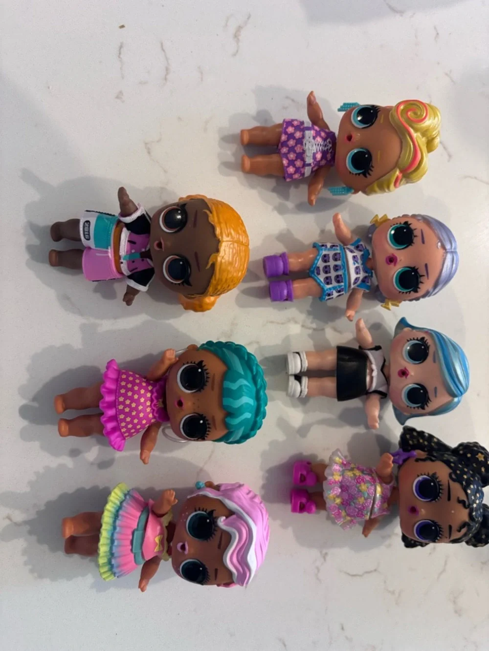 L.O.L. Surprise! Mini Dolls Assorted Bright Hair Colors (8-Pack)
